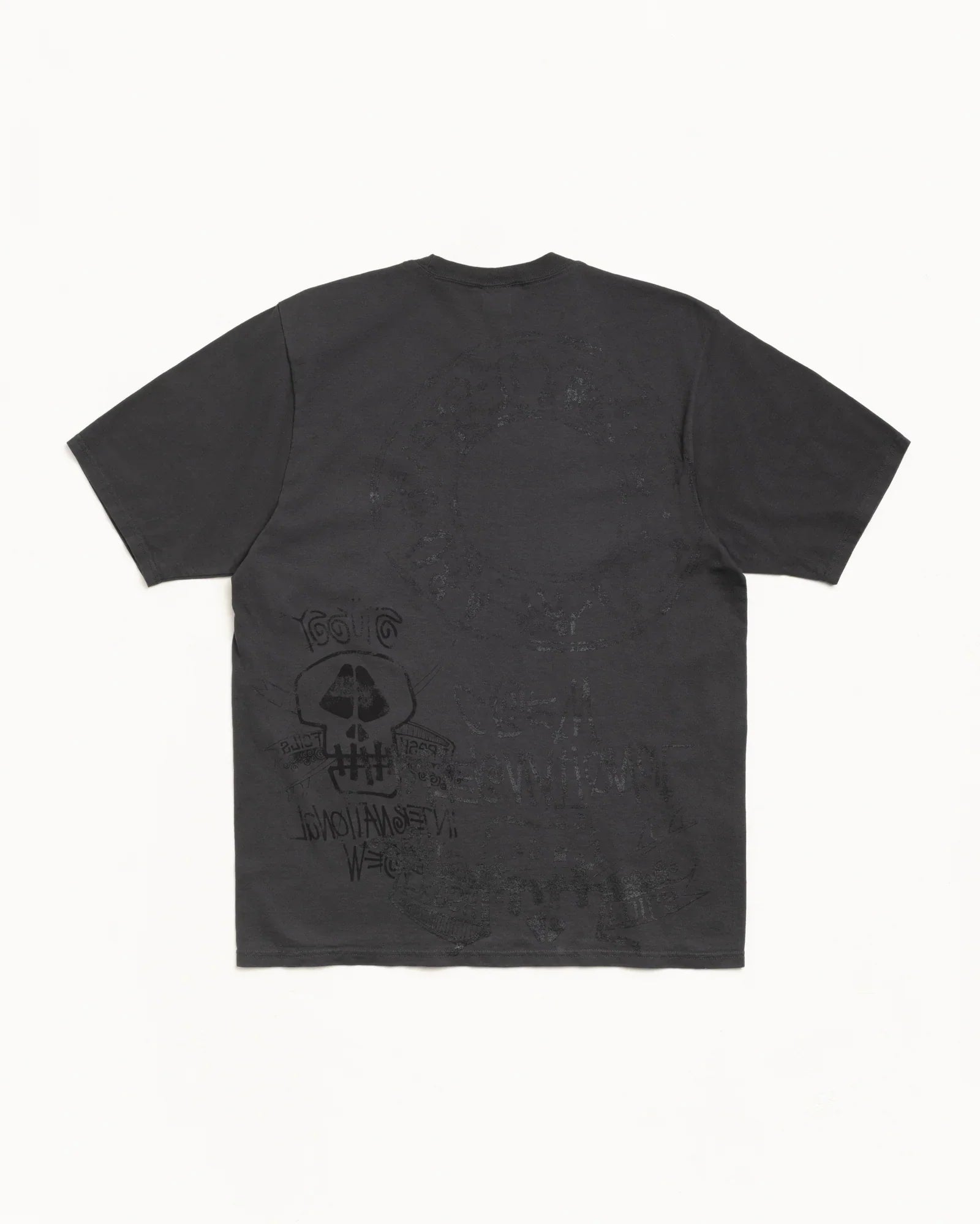 STUSSY SKULLS TEE PIGMENT DYED